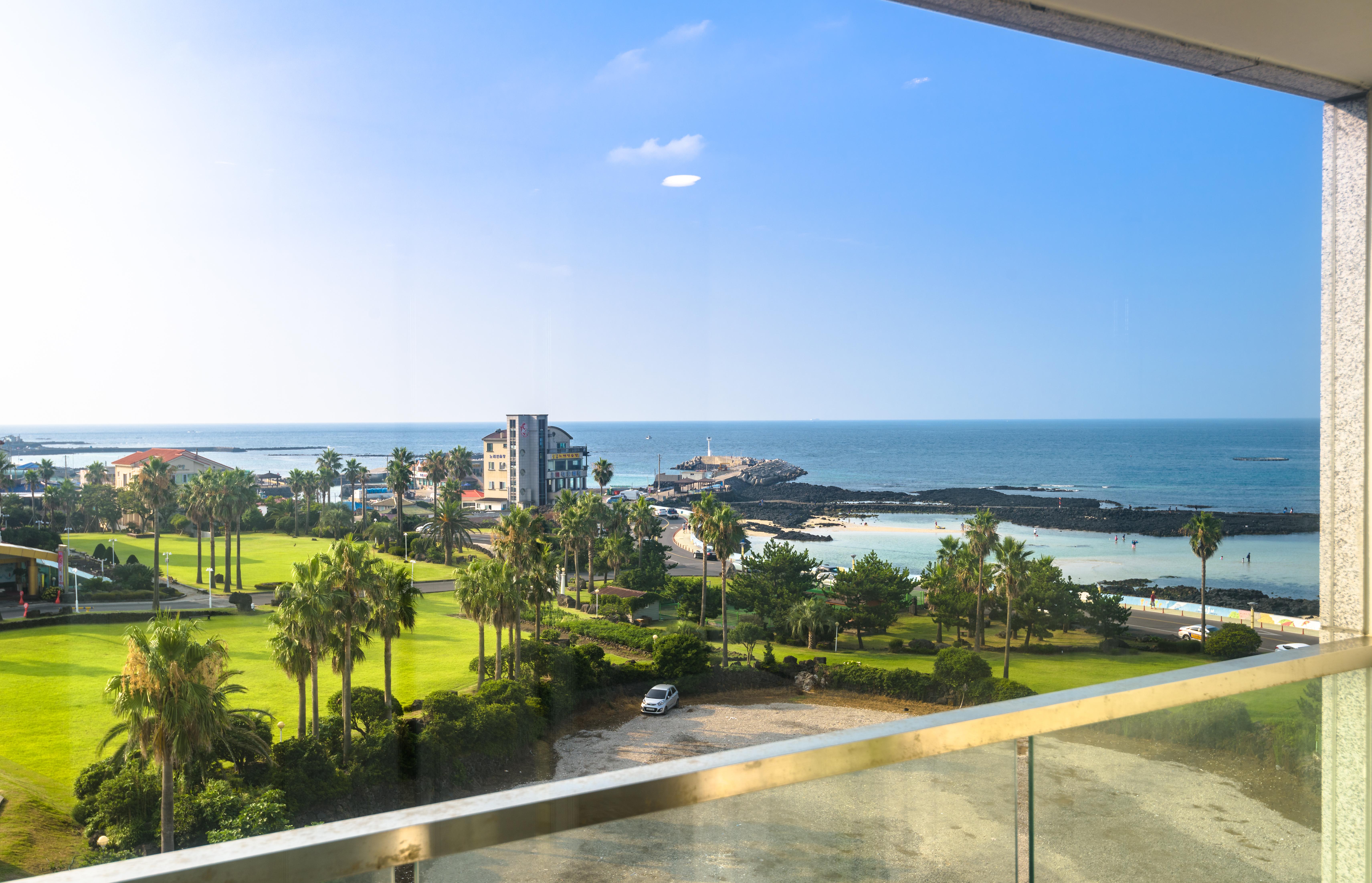 Aimi Jeju Beach Hotel Esterno foto